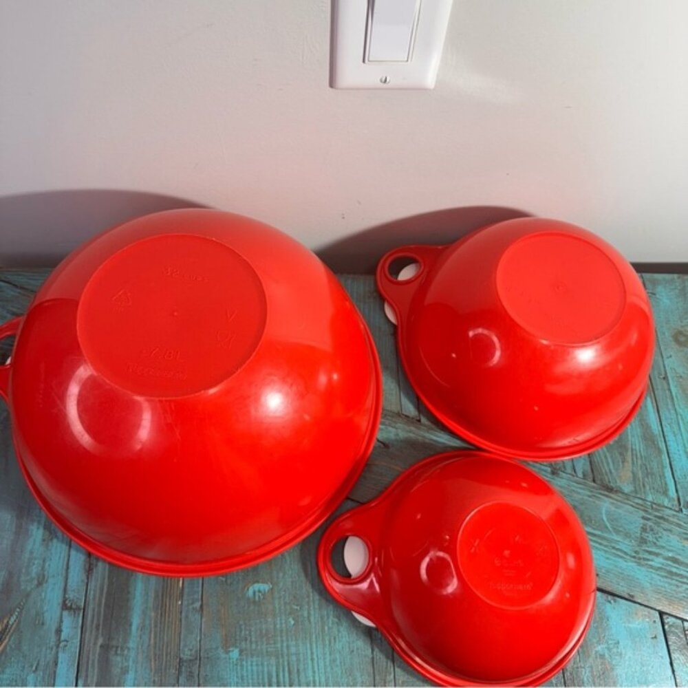 Tupperware 3 Pc Thatsa Bowl Set RED - Picture 4 of 8